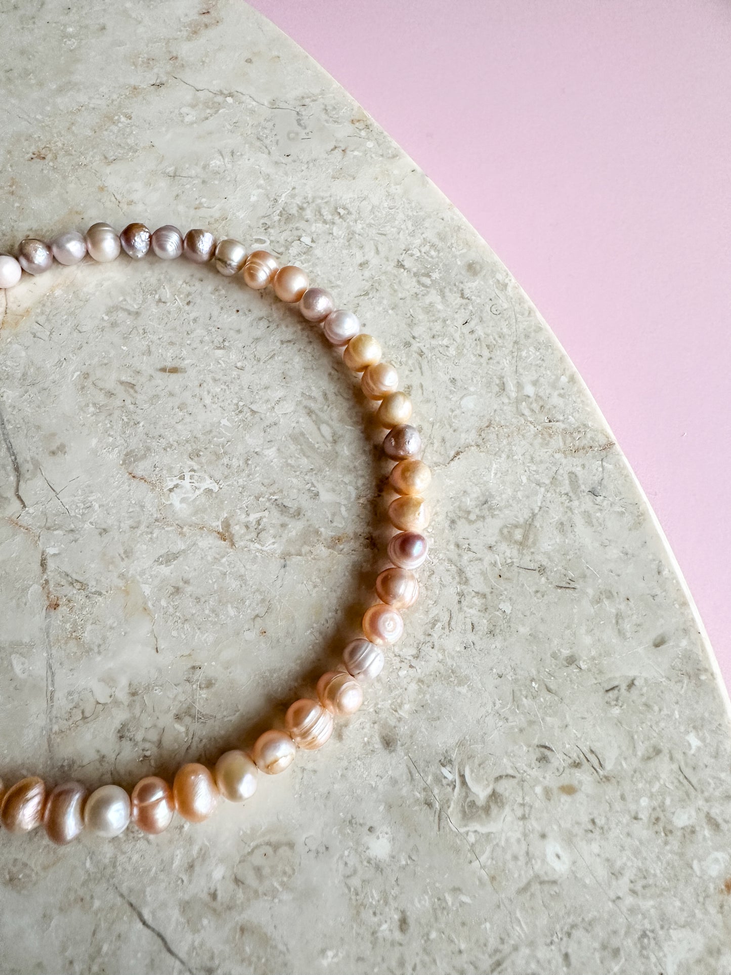 Collar Chokers Perlas en Memoria