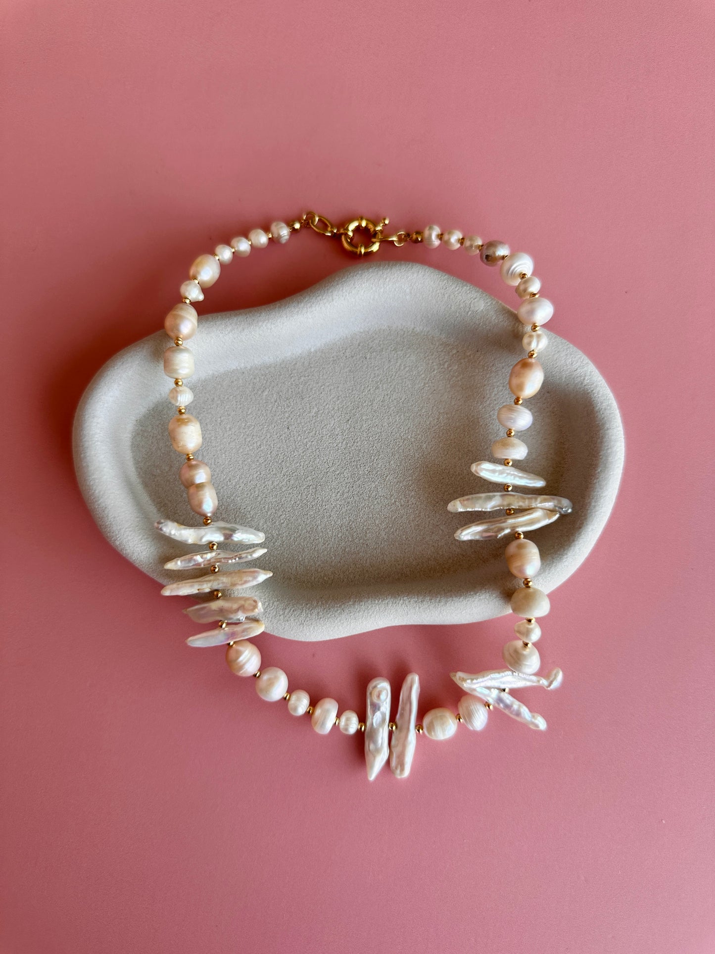 Collar Perlas Diseño Asimétrico 2