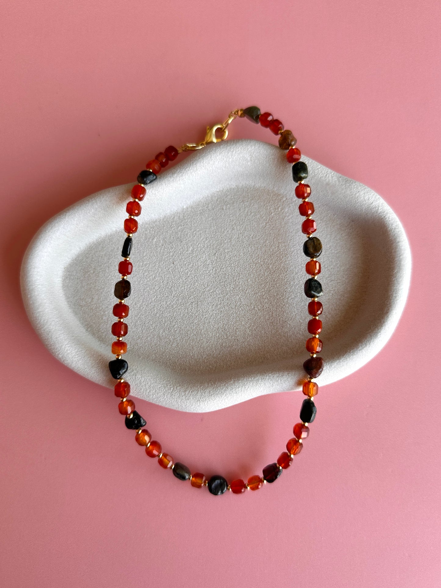 Collar Cubos Cornalina