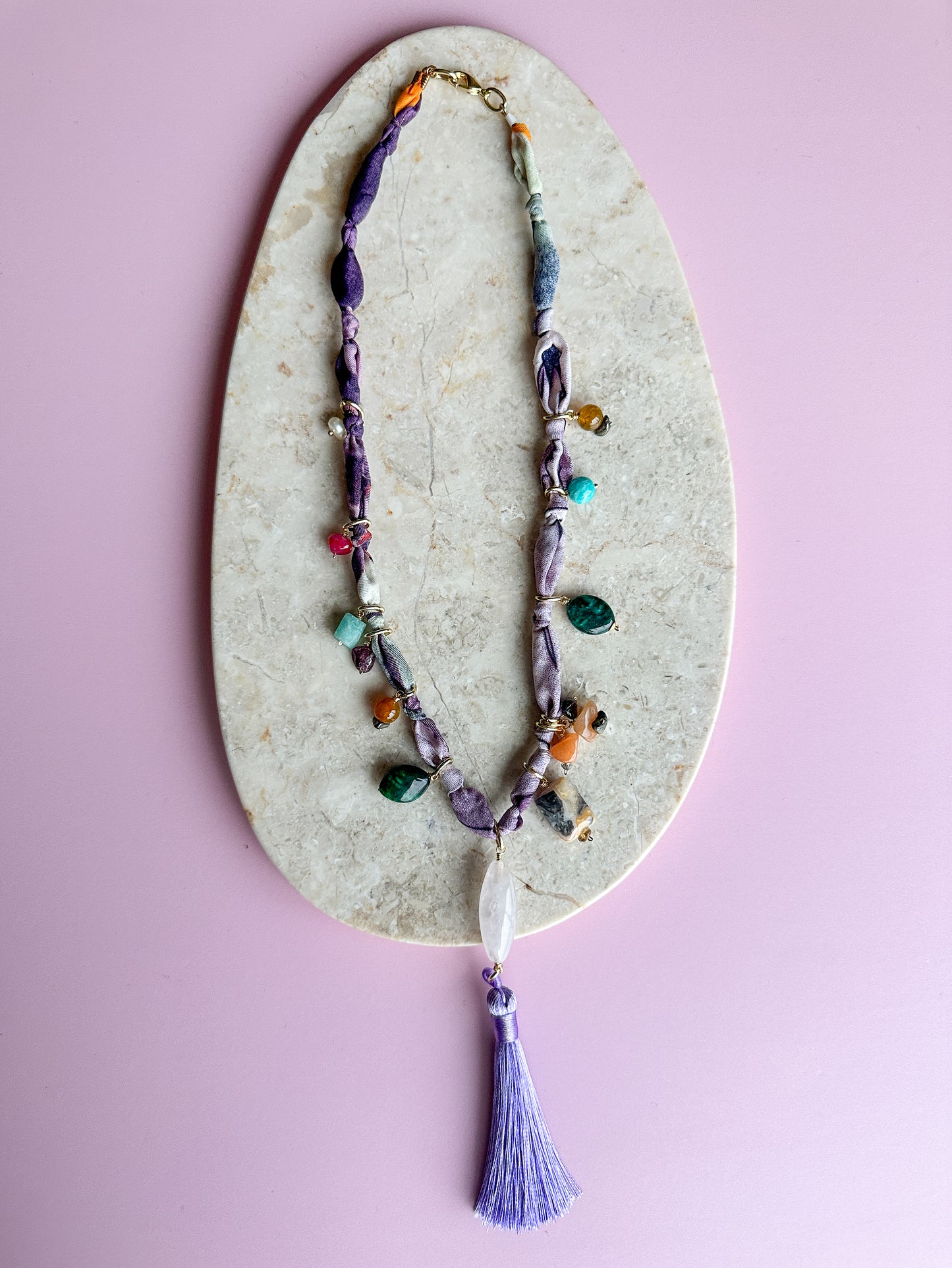 Collar Pañoleta Violeta