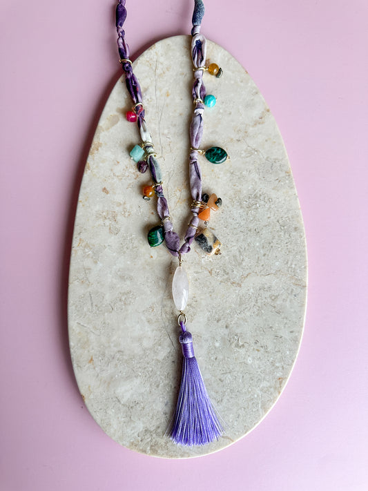 Collar Pañoleta Violeta